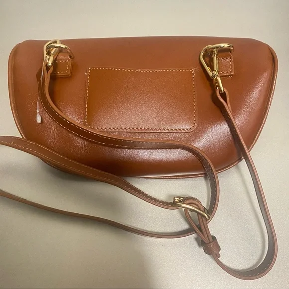 NWOT MARK & GRAHAM 100% LEATHER CROSSBODY SLING BAG IN HAZELNUT
